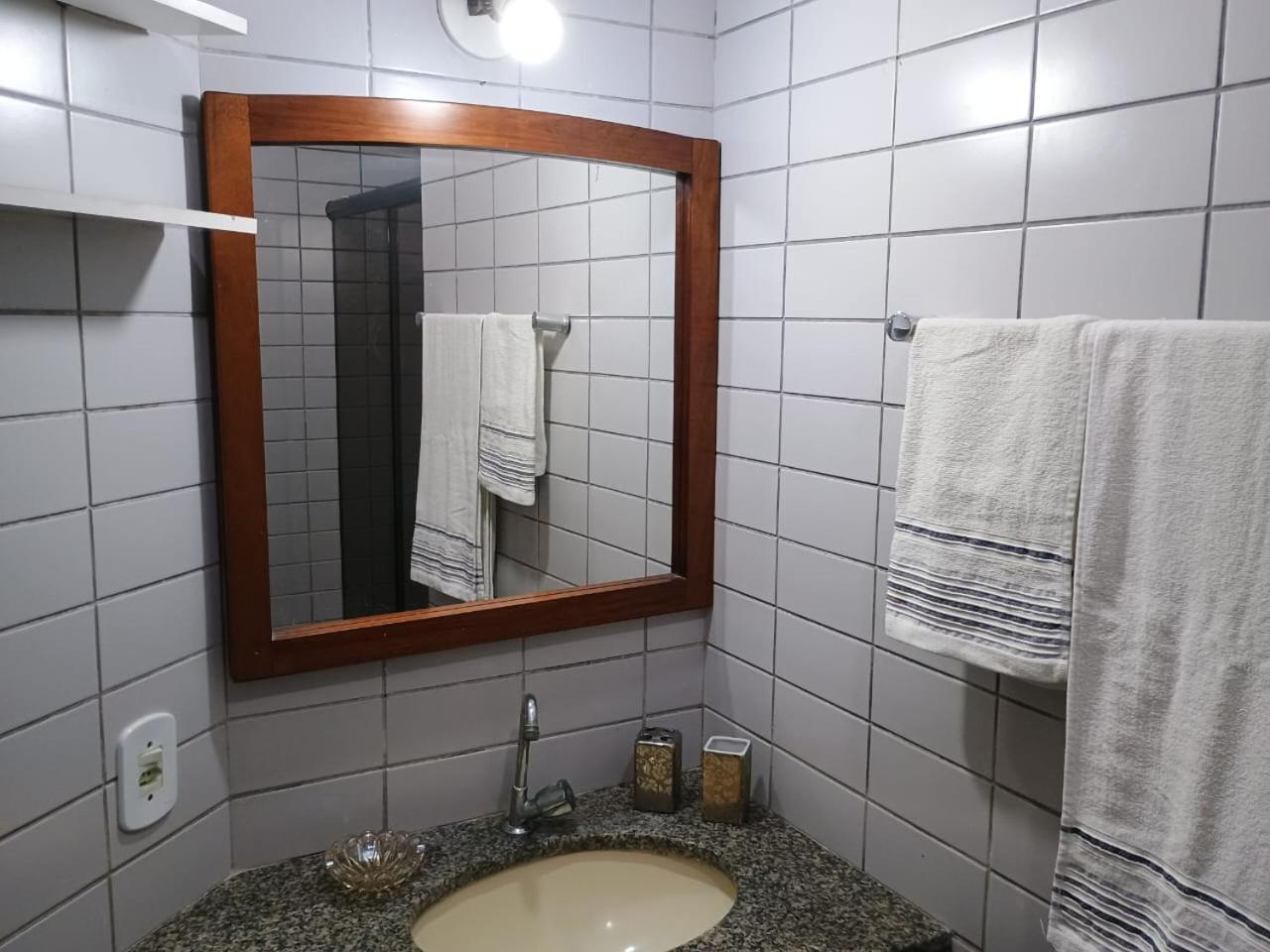 Apartamento charmoso em frente a praia em Cabo Frio Exterior foto